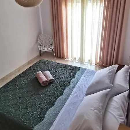Giotouli Apartman *